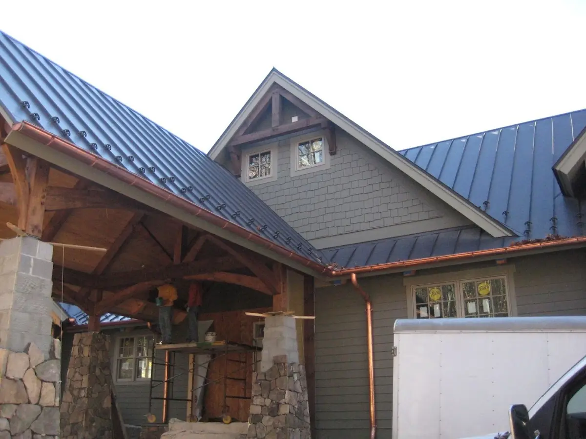 Craftsman Roofing team delivering quality roofing work in Corinth Hills